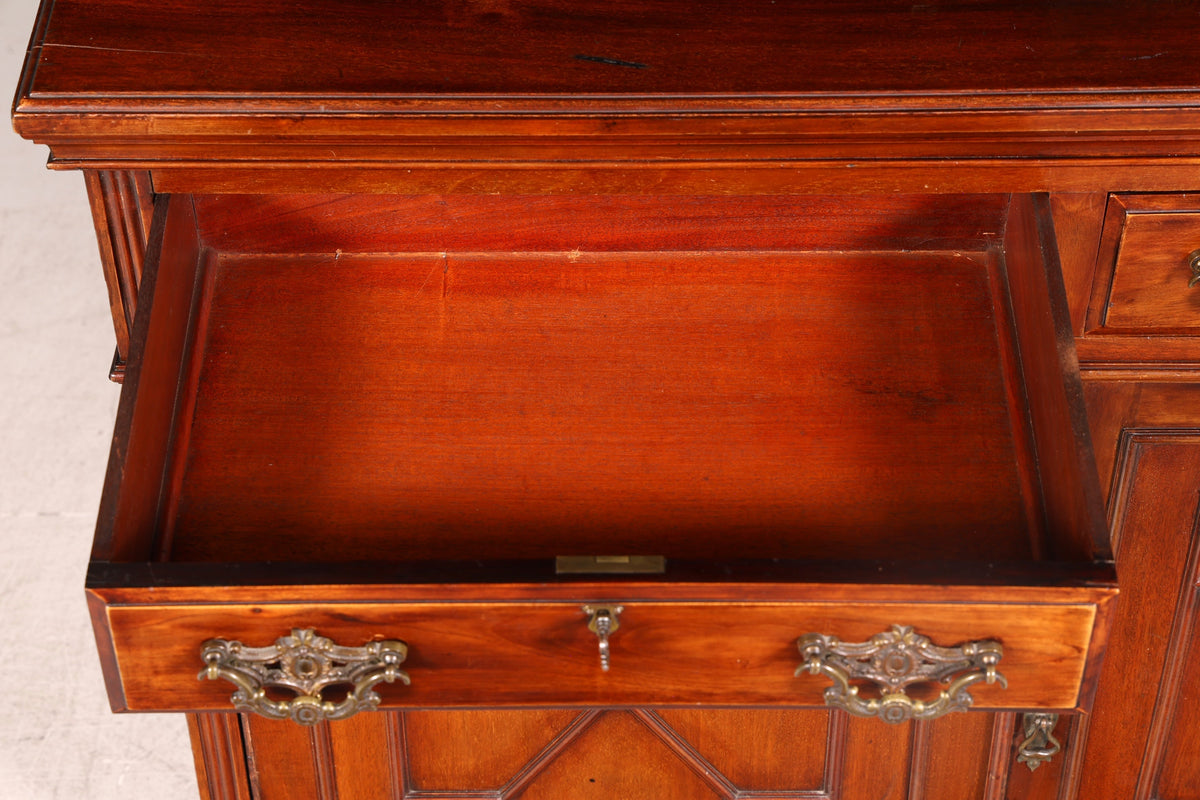 Impressive English mahogany bookcase, display cabinet, antique library glass cabinet buffet