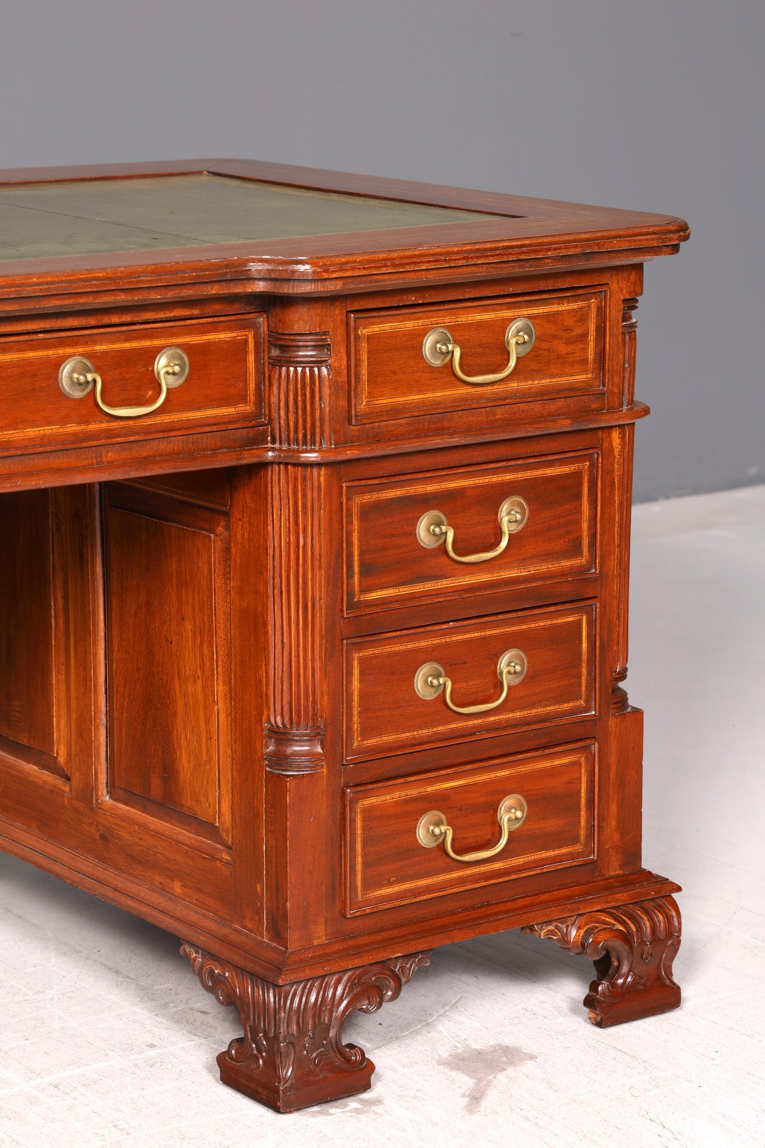Wunderschöner Englischer Schreibtisch echt Lederauflage Bürotisch Office Desk Antik Vintage