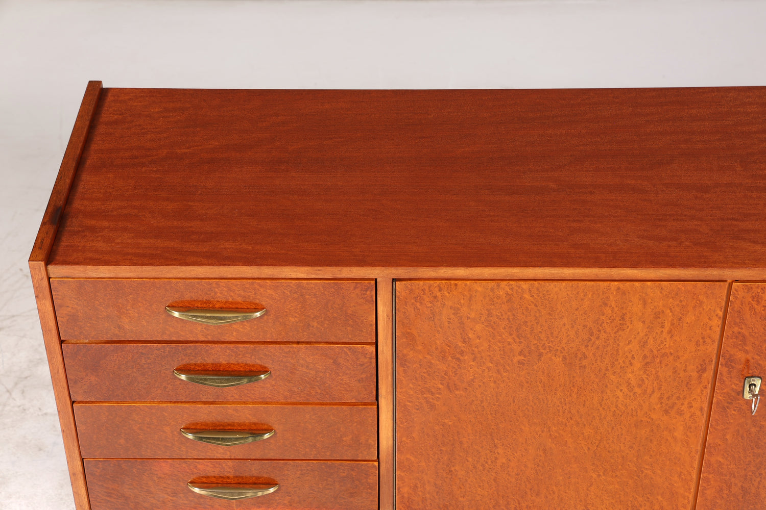 Wunderschönes Mid Century Sideboard Vintage TV Kommode 60s Schrank