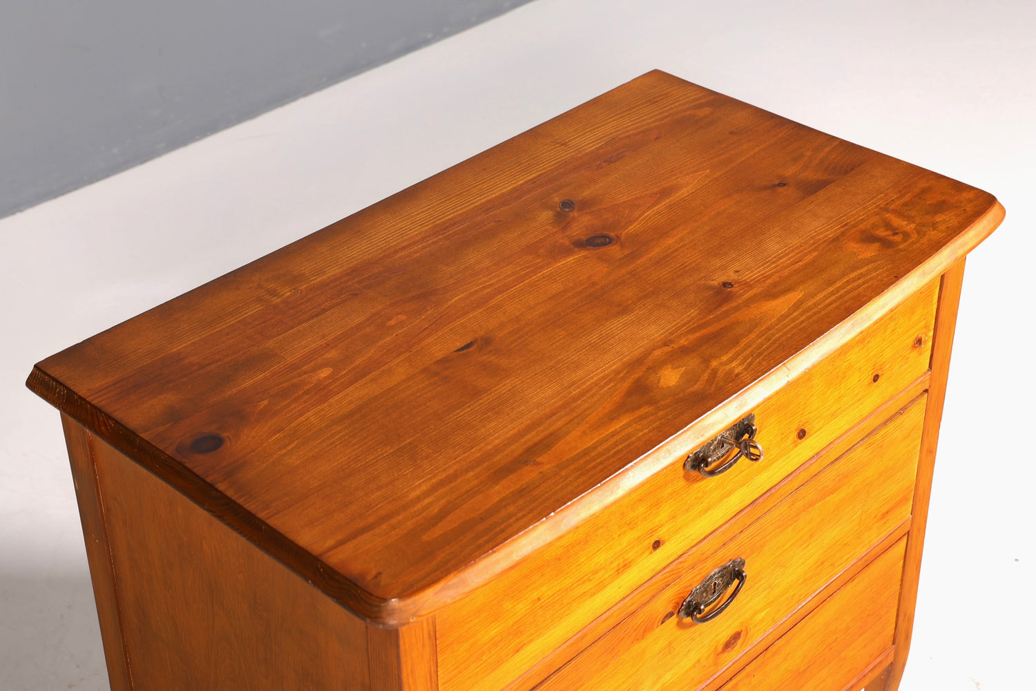 Wunderschöne Jugendstil Kommode Antik Weichholz Schubladenkommode Landhausstil Sideboard