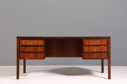 Seltener Mid Century Schreibtisch Palisander Holz "Modell 77 von Gunni Omann für Omann Jun Møbelfabrik" 1960s