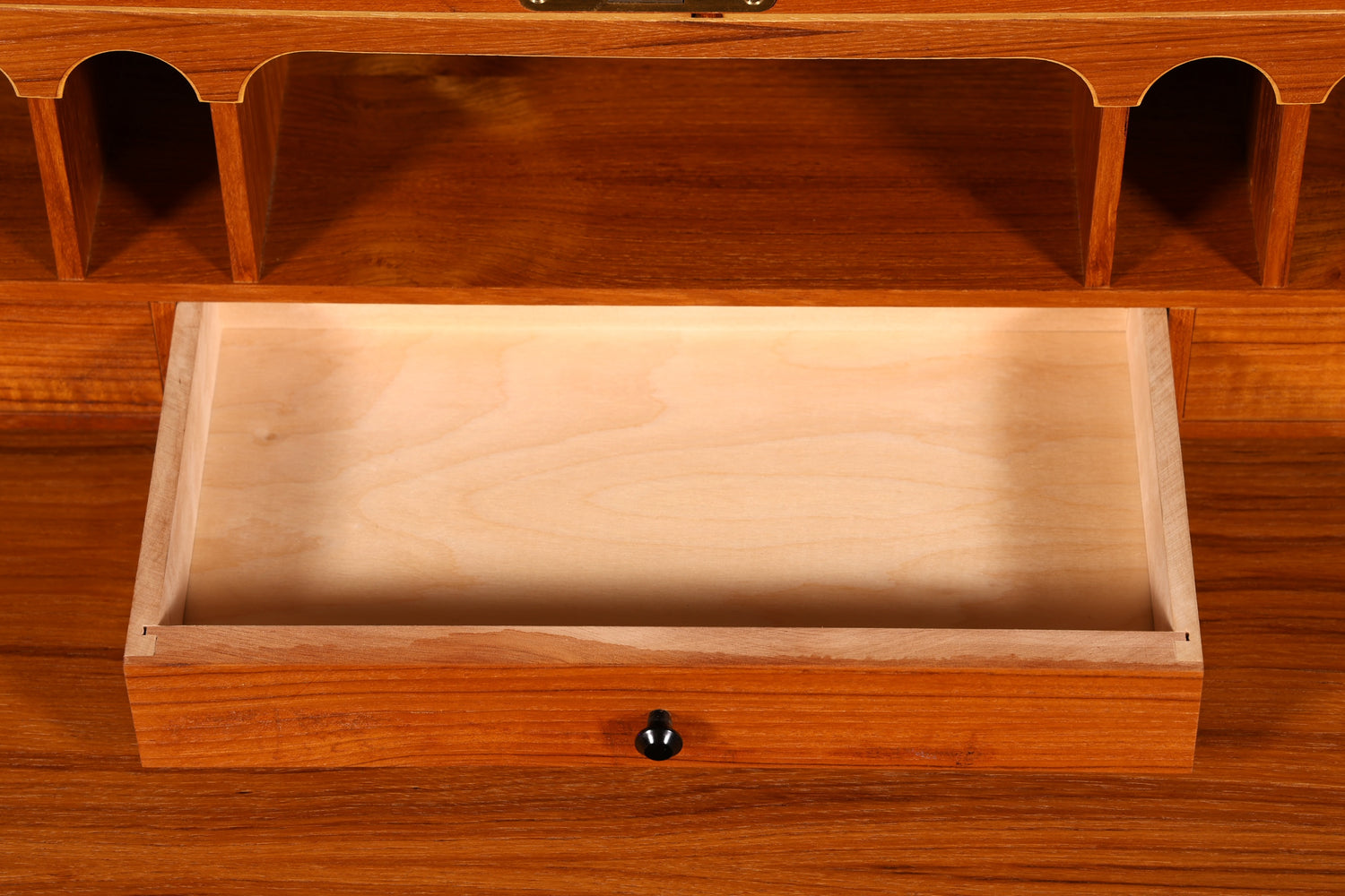 Wunderschöner Mid Century Rollladen Sekretär Schreibkommode Büro Schrank Vintage 60s Holz