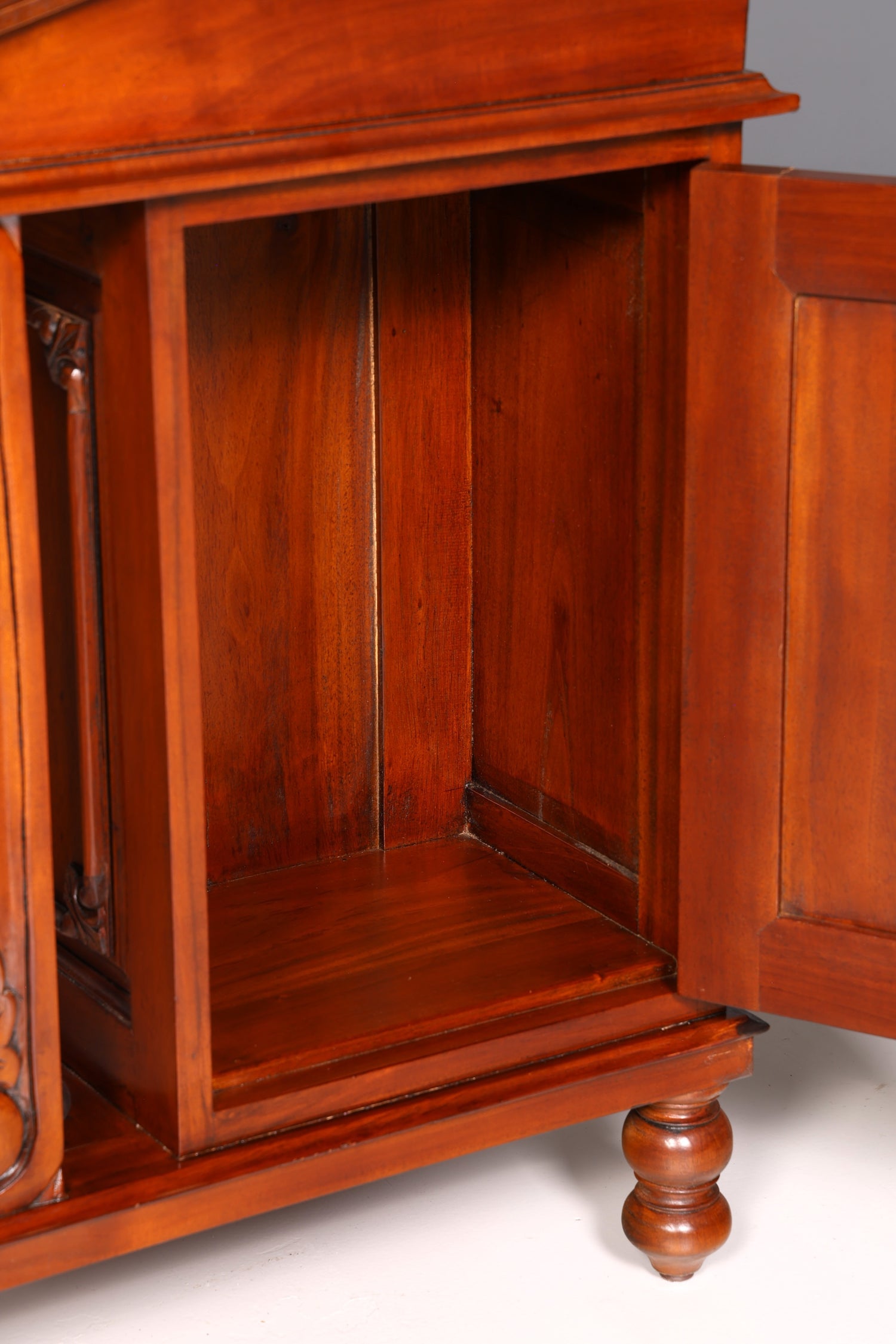 Beautiful English Davenport Writing Desk Secretary with Leather Inlay, Antique Vintage Chest of Drawers
