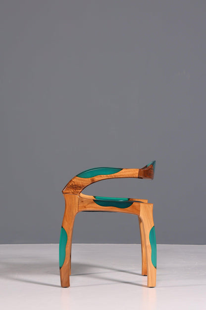 Epoxy Sessel &quot;Arnson Plus Green&quot; Epoxidharz Armlehnsessel Massiv Holz Stuhl Nussbaum Sekretär Stuhl