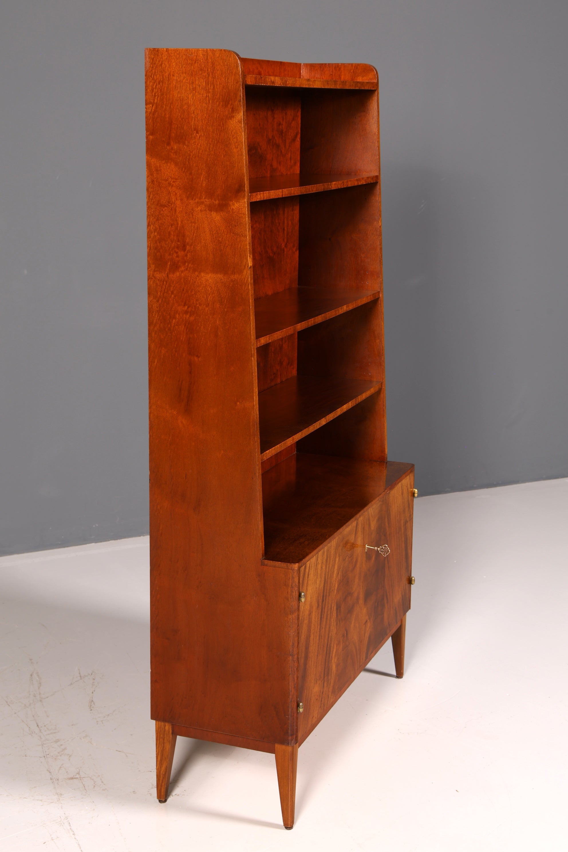 Schlichtes Mid Century Bücherregal Danish Design Regal Schrank Nussbaum Vintage Retro 60s Holz