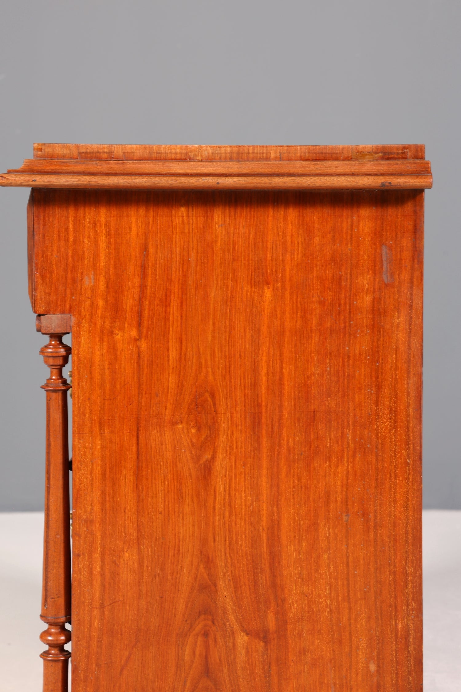 Wunderschöne Gründerzeit Kommode Louis Philippe Nussbaum Schubladen Kommode Sideboard um 1880