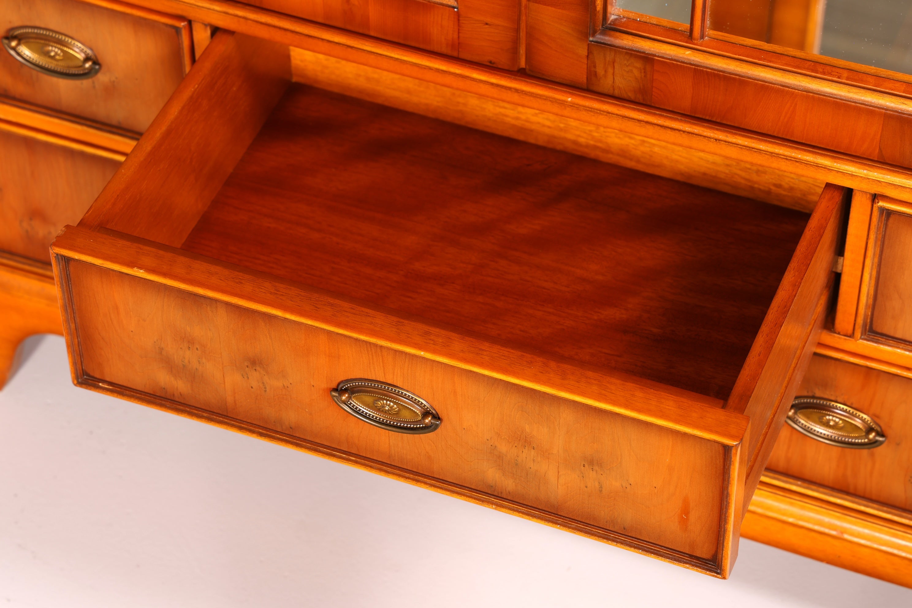 Beautiful Original Heldense Display Cabinet, English Yew Bookcase, Glass Cabinet with Lighting, Antique