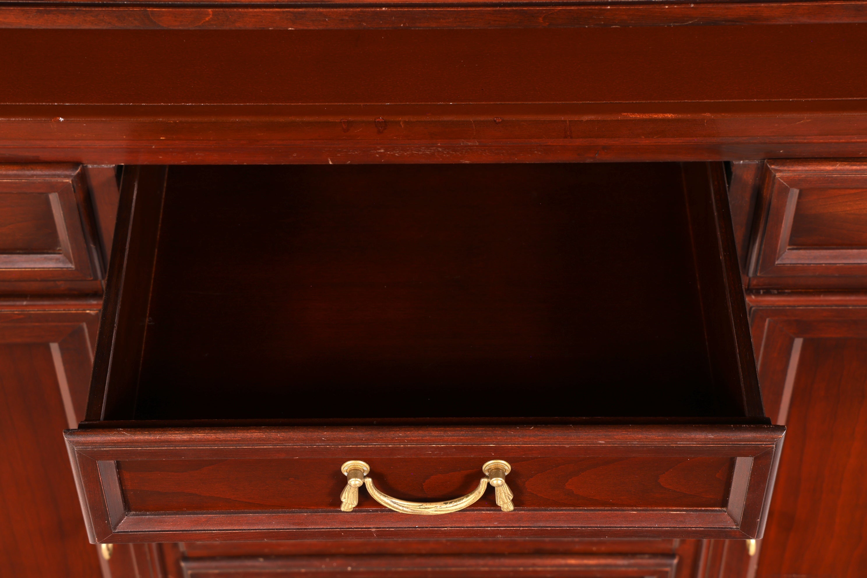 Beautiful original Selva display cabinet, Villa Borghese, antique style, solid wood, buffet cabinet, bookcase