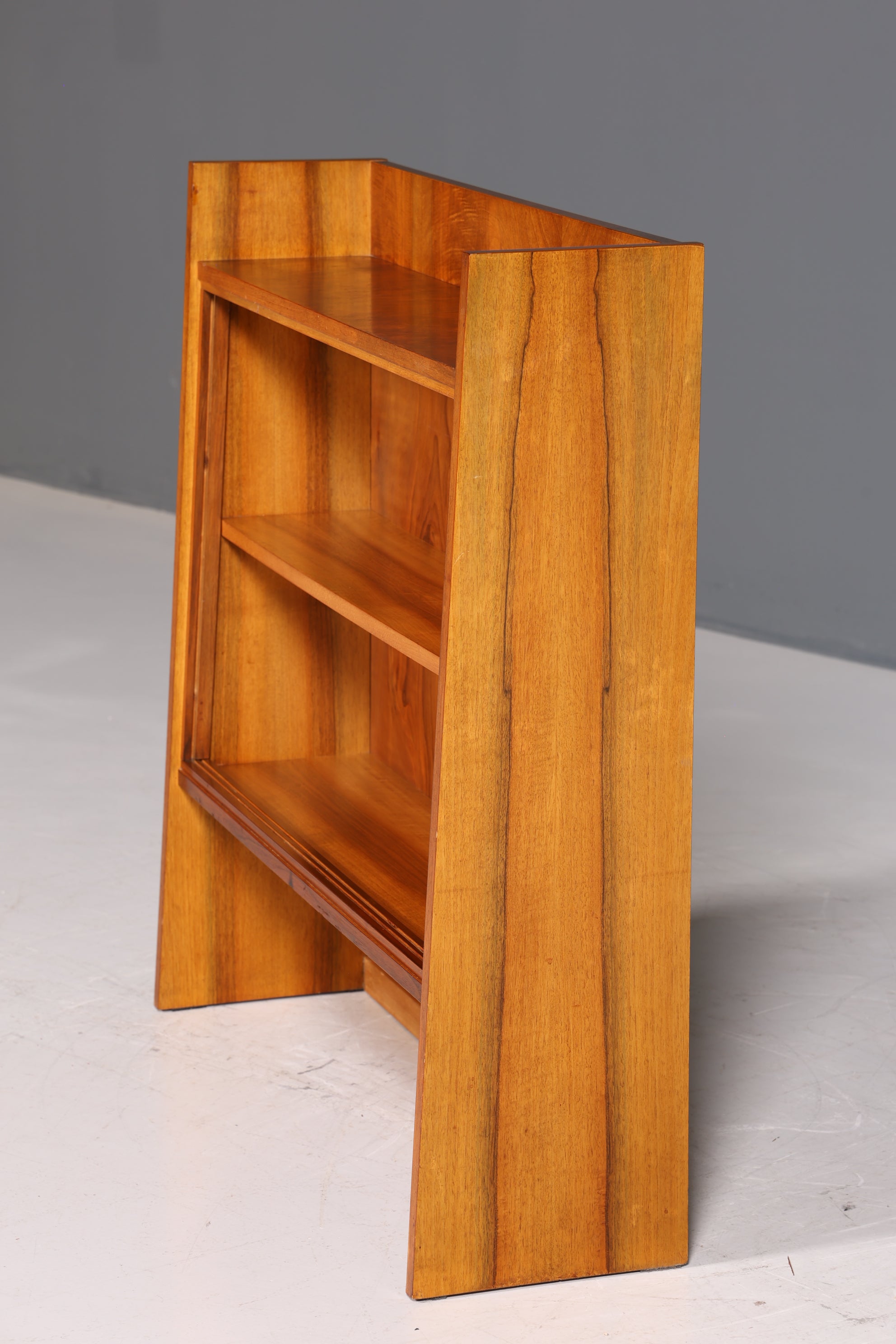 Wunderschönes Mid Century Regal Vintage Bücherregal Retro Standregal 60s Buchablage 1 von 2