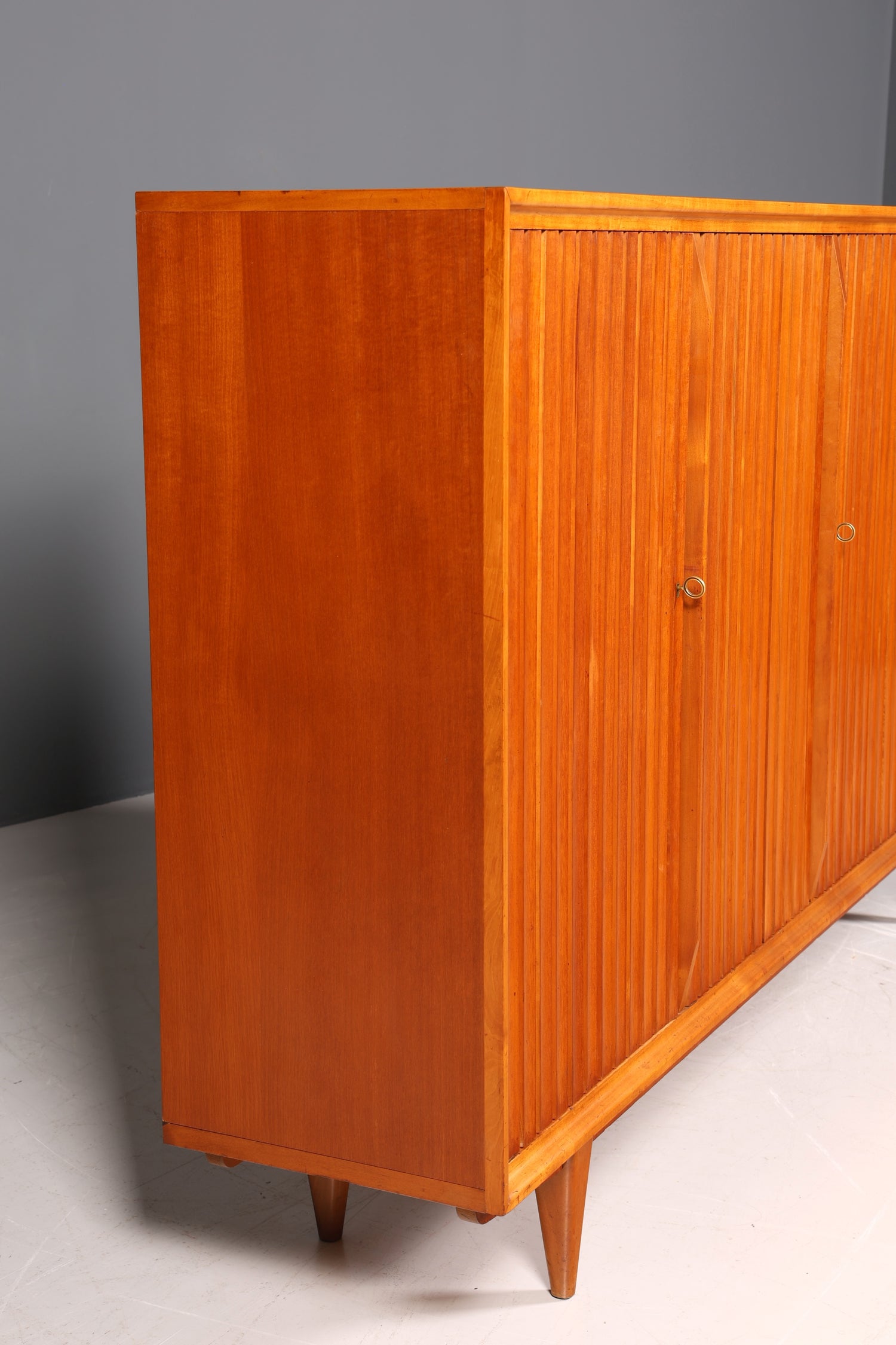 Beeindruckender Schrank Made by Leo Bub für Bub Wertmöbel Highboard Mid Century Aktenschrank Wäscheschrank