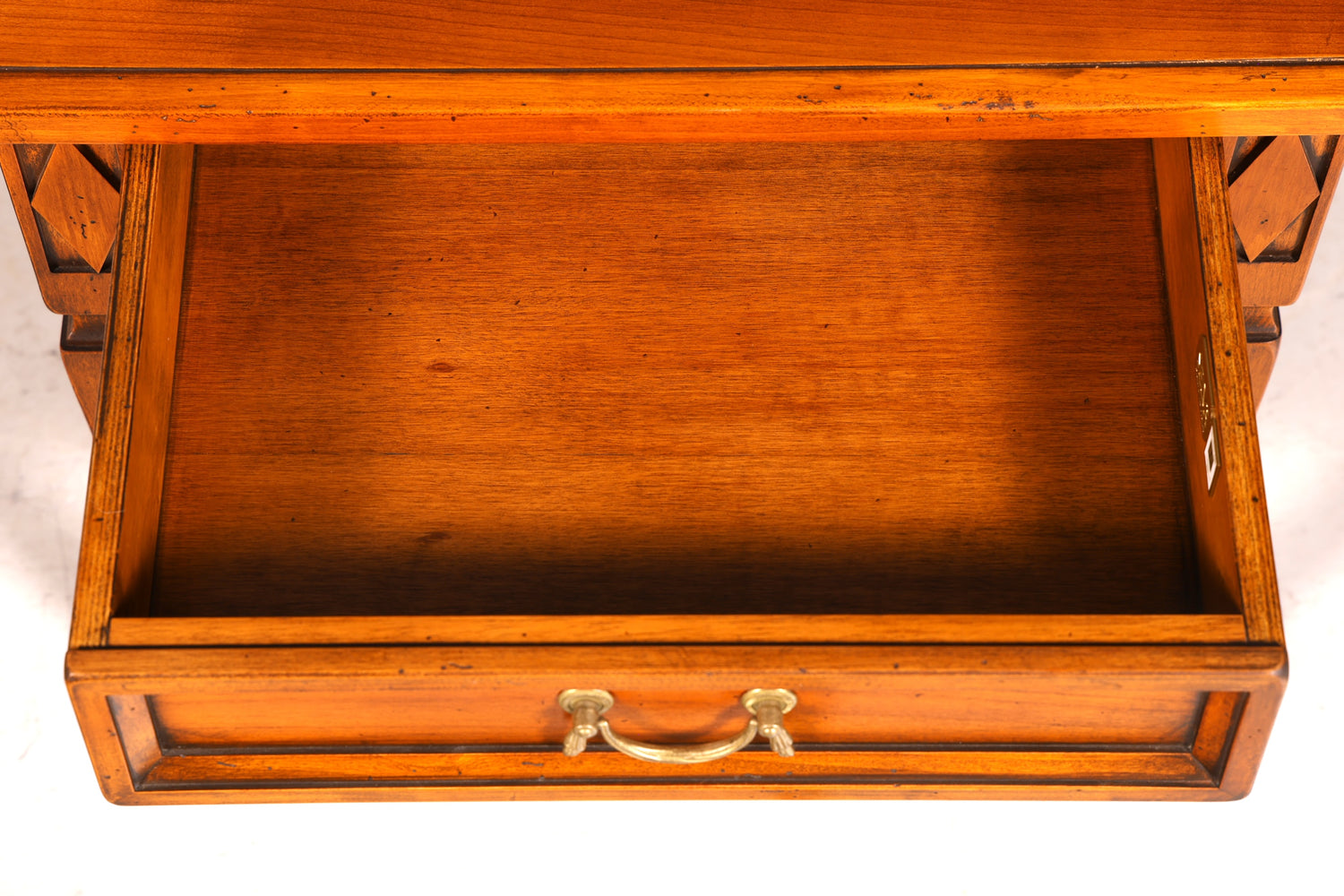 Wunderschöner Selva Tisch massiv Holz Ablagetisch Antik Stil Villa Borghese Beistelltisch Telefontisch