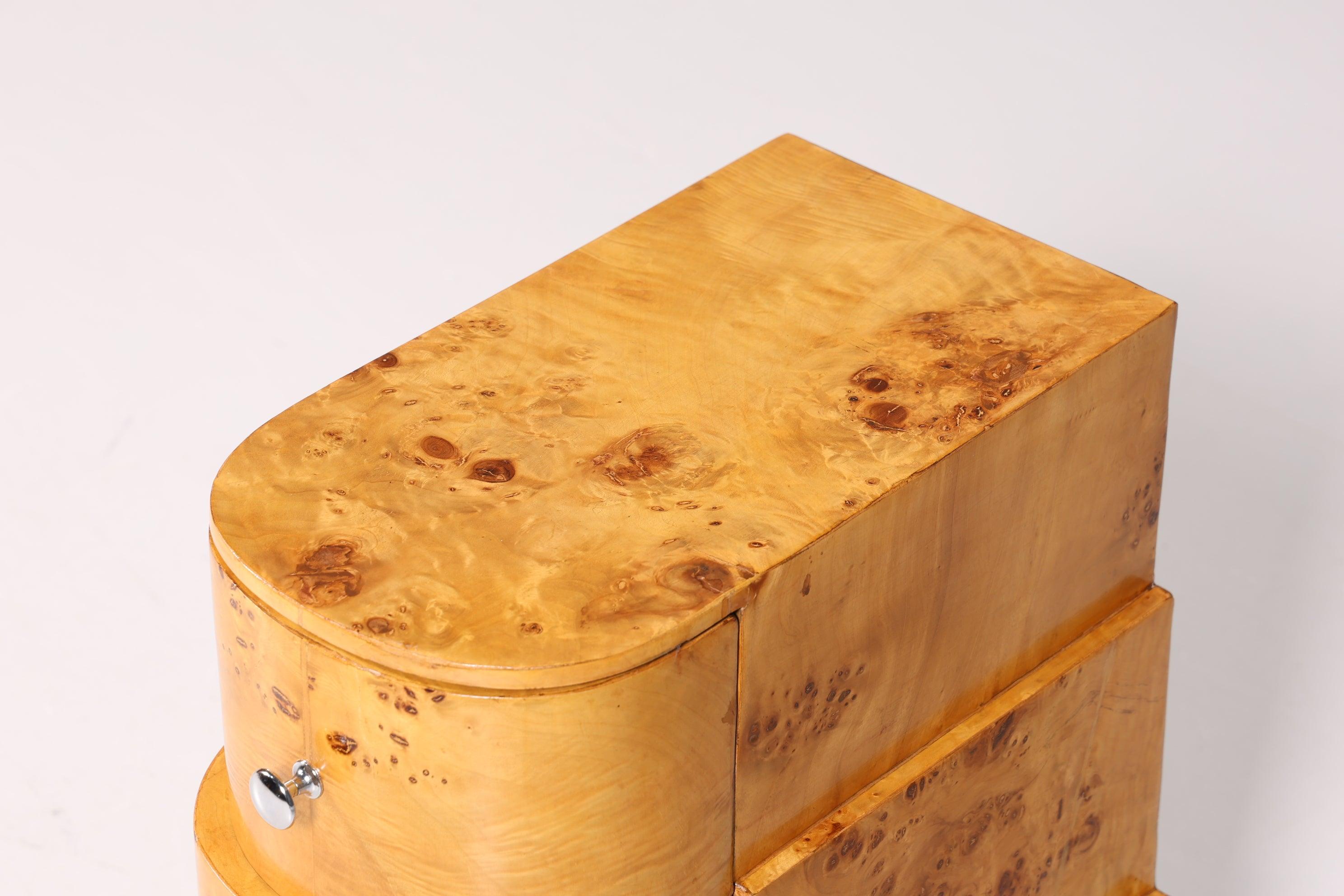 Wunderschöne Art Deco Kommode - Einzigartiges Möbelstück aus echtem Holz