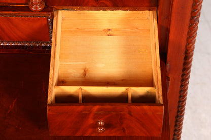 Stilvoller Louis Philippe Sekretär um 1880 Kommode Antik Biedermeier Stil Bürokommode