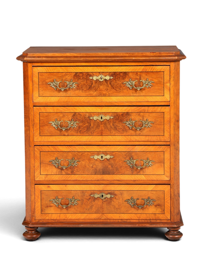 Wunderschöne Gründerzeit Kommode Louis Philippe Nussbaum Schubladenkommode Sideboard um 1880