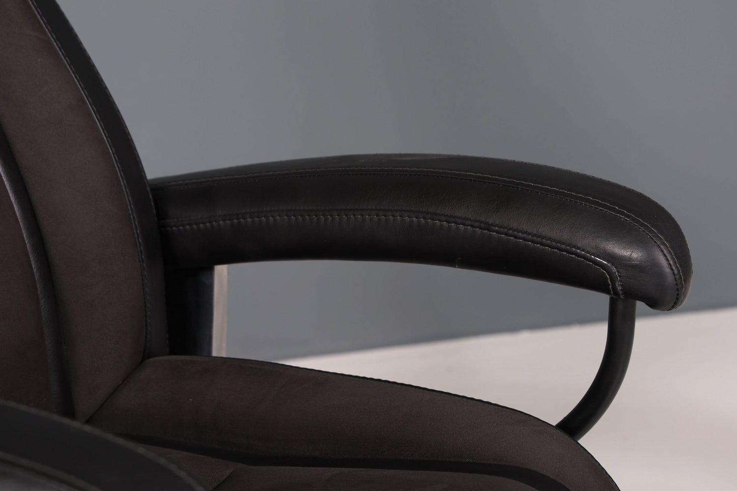 Edler Designer Sessel mit Hocker &quot;Recaro&quot; echt Leder Relax Armlehnsessel Fussablage