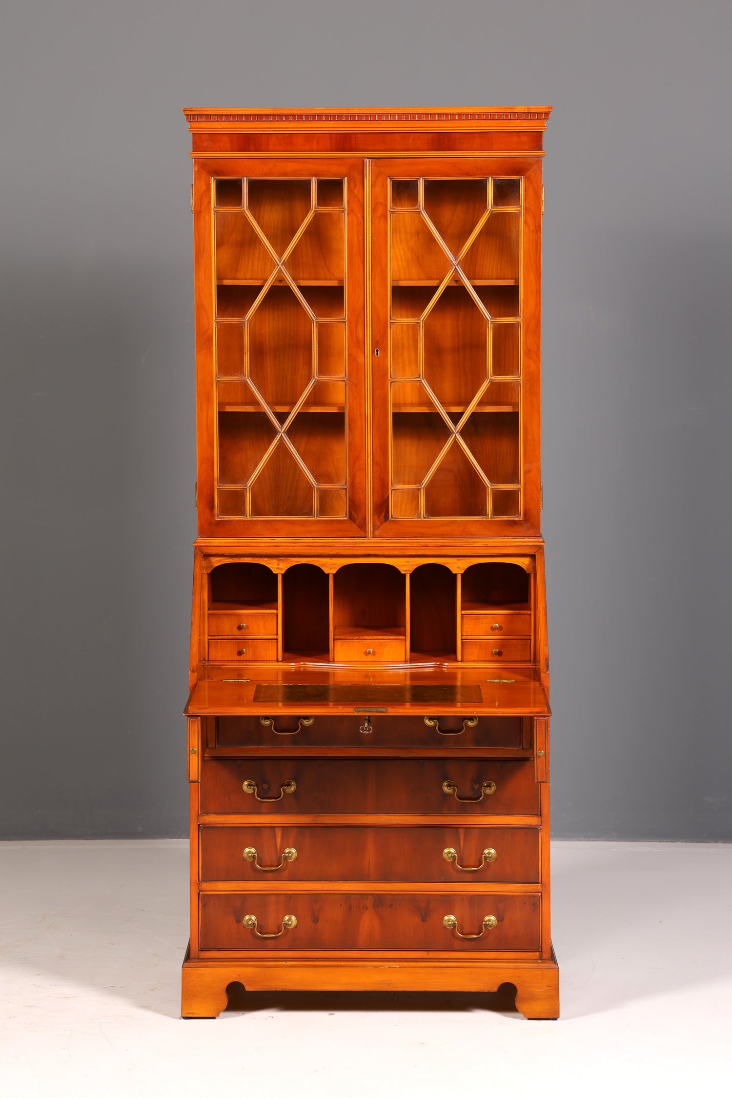 Wunderschöner Englischer Aufsatzsekretär Eibe Sekretär Vitrine Büro Antik Schrank Bibliothek Vintage