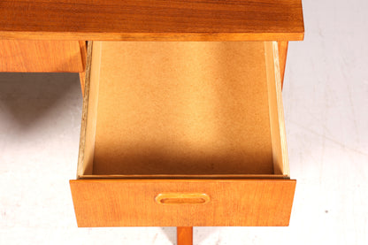 Wunderschöner Mid Century Schreibtisch Danish Design Teak Holz Bürotisch Vintage Office Table