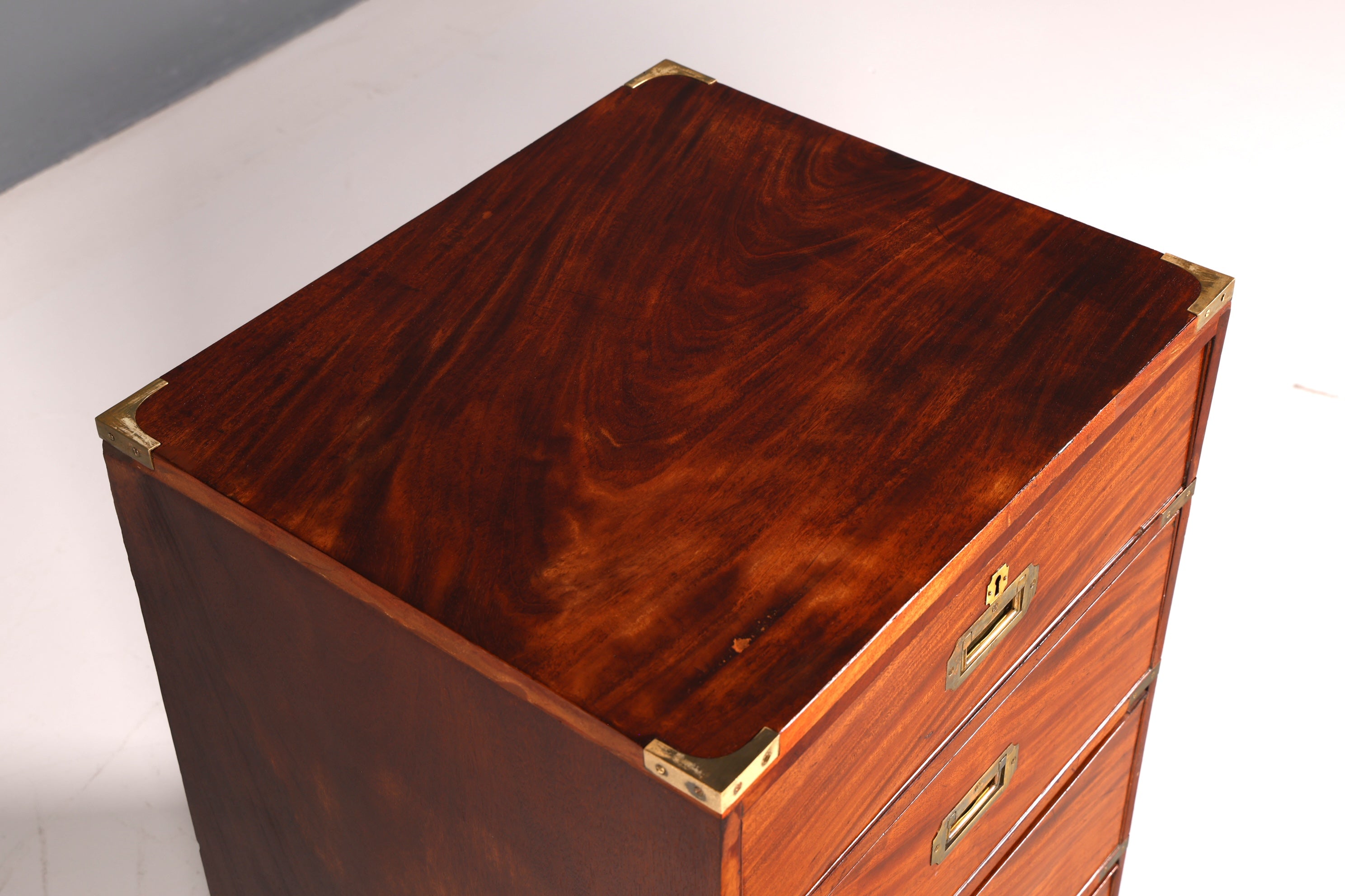 Wunderschöne Maritime Kommode Englisch Military Chest Schrank Vertiko Schubladenkommode Wäschekommode