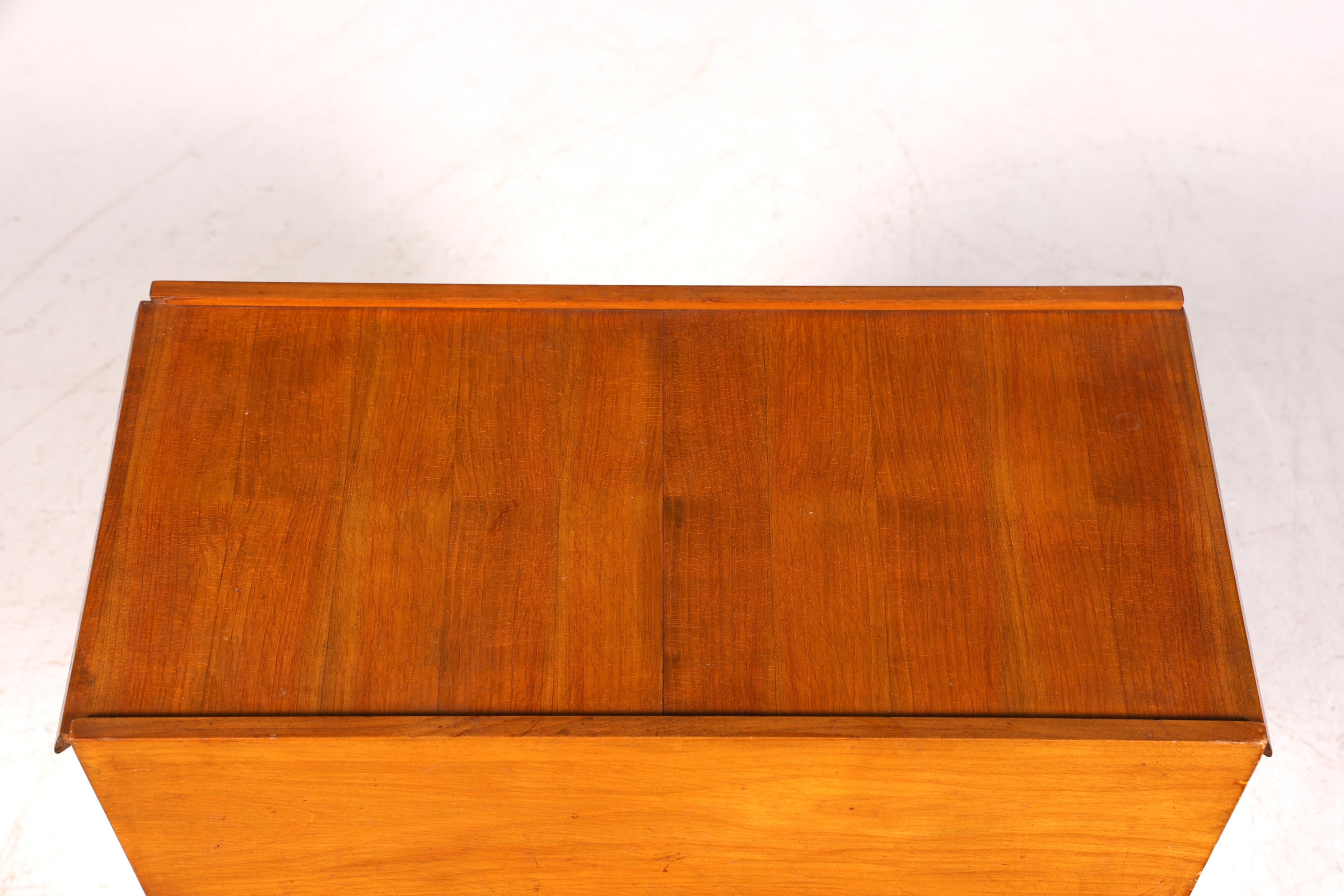 Wunderschöner Mid Century Beistelltisch Retro Nähkasten Vintage Kommode 60er Jahre Nähtisch