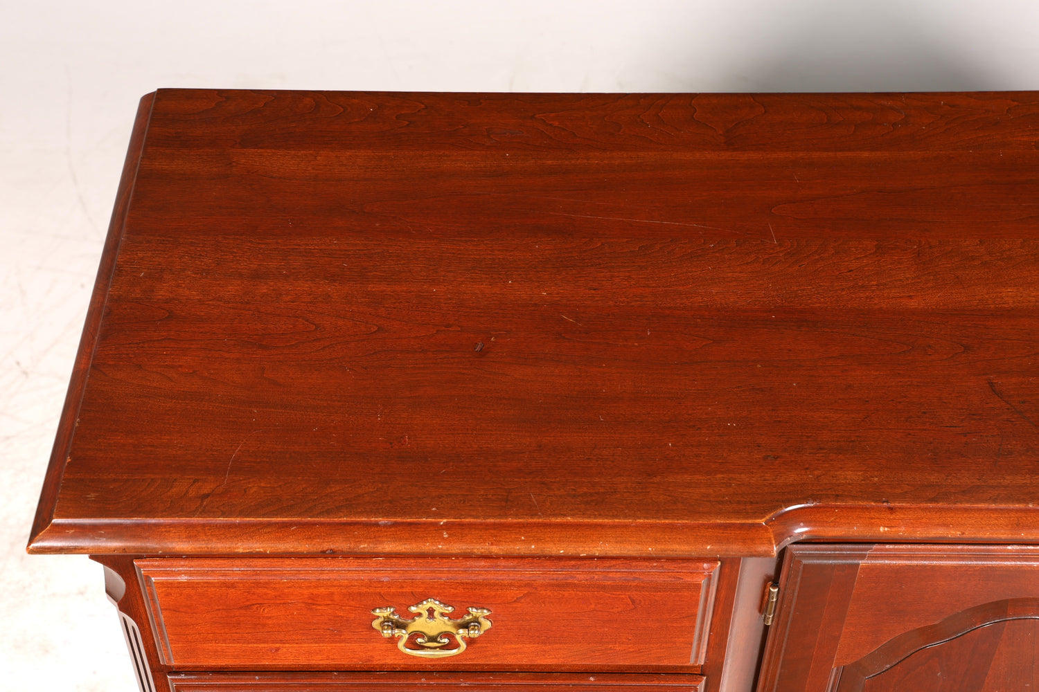 Wunderschönes Sideboard der Marke Pennsylvania House Antik Stil Schrank Kommode USA Anrichte Schubladenkommode