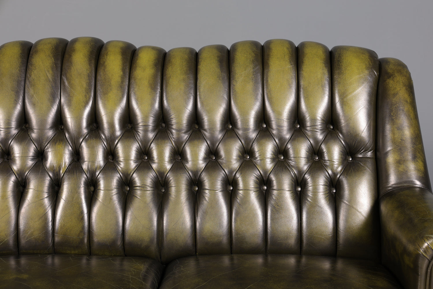 Wunderschönes Original Chesterfield Sofa 3- Sitzer echt Leder Couch Englisch