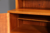 Schlichter Mid Century Schrank Danish Design Regal Retro Nussbaum 60s Bücherregal Buchablage
