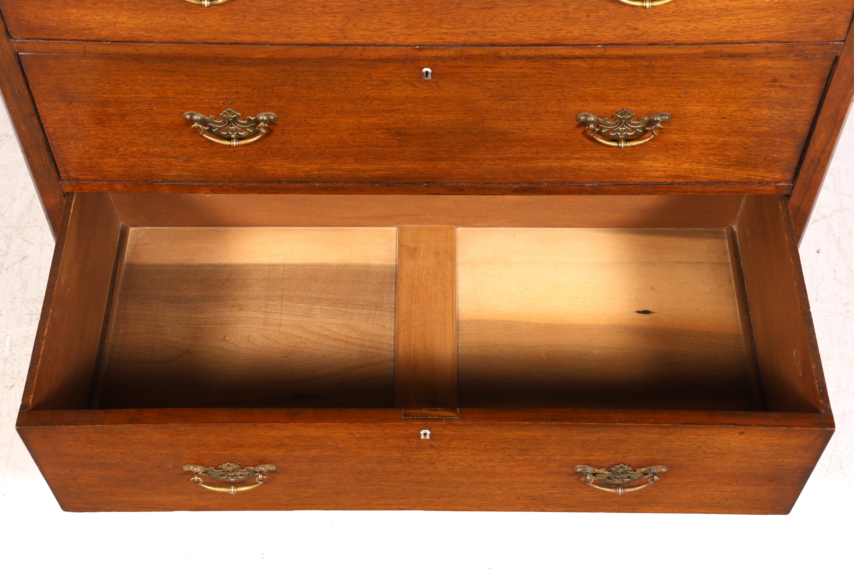 Wunderschöne Englische Antik Kommode echt Holz Vertiko Schubladenkommode Wäschekommode