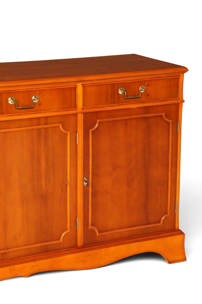 Hauptstadt Möblerei englisches Sideboard aus Eibenholz mit zwei Schubladen und Messinggriffen im Vintage-Stil