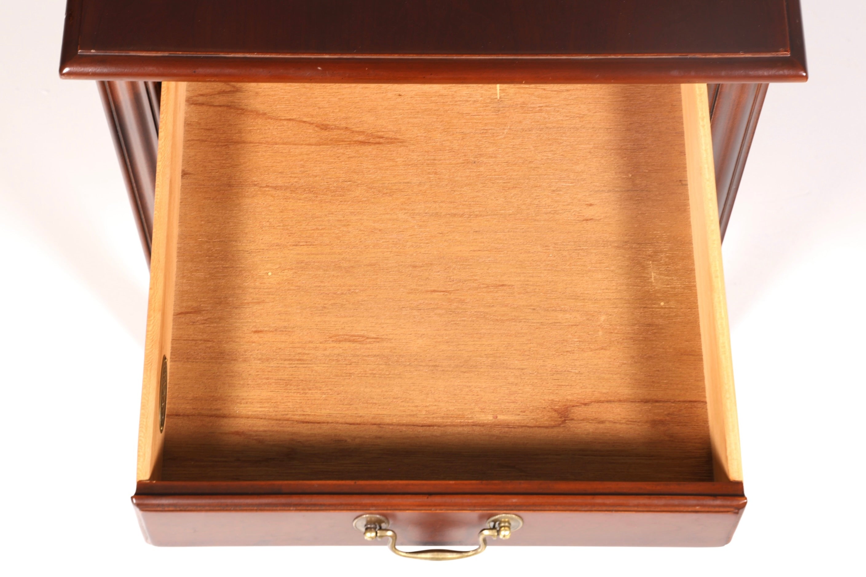 Wunderschöner Tisch der Marke Drexel Heritage Beistelltisch Antik 60s Ablagetisch 5 von 5