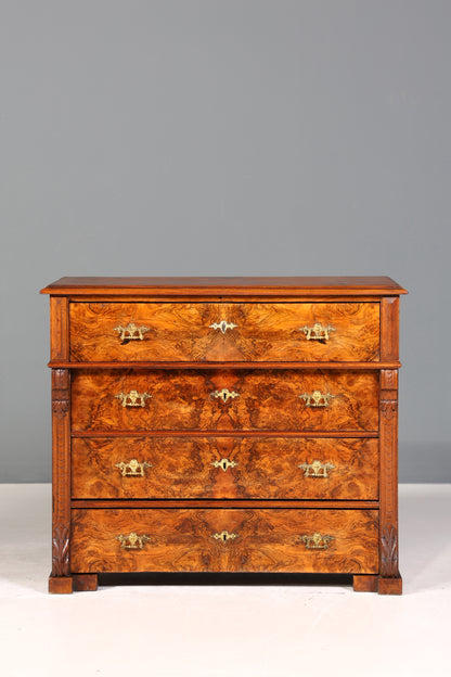 Traumhafte Gründerzeit Kommode Louis Philippe Nussbaum Sideboard um 1880 Antik Schubladenkommode