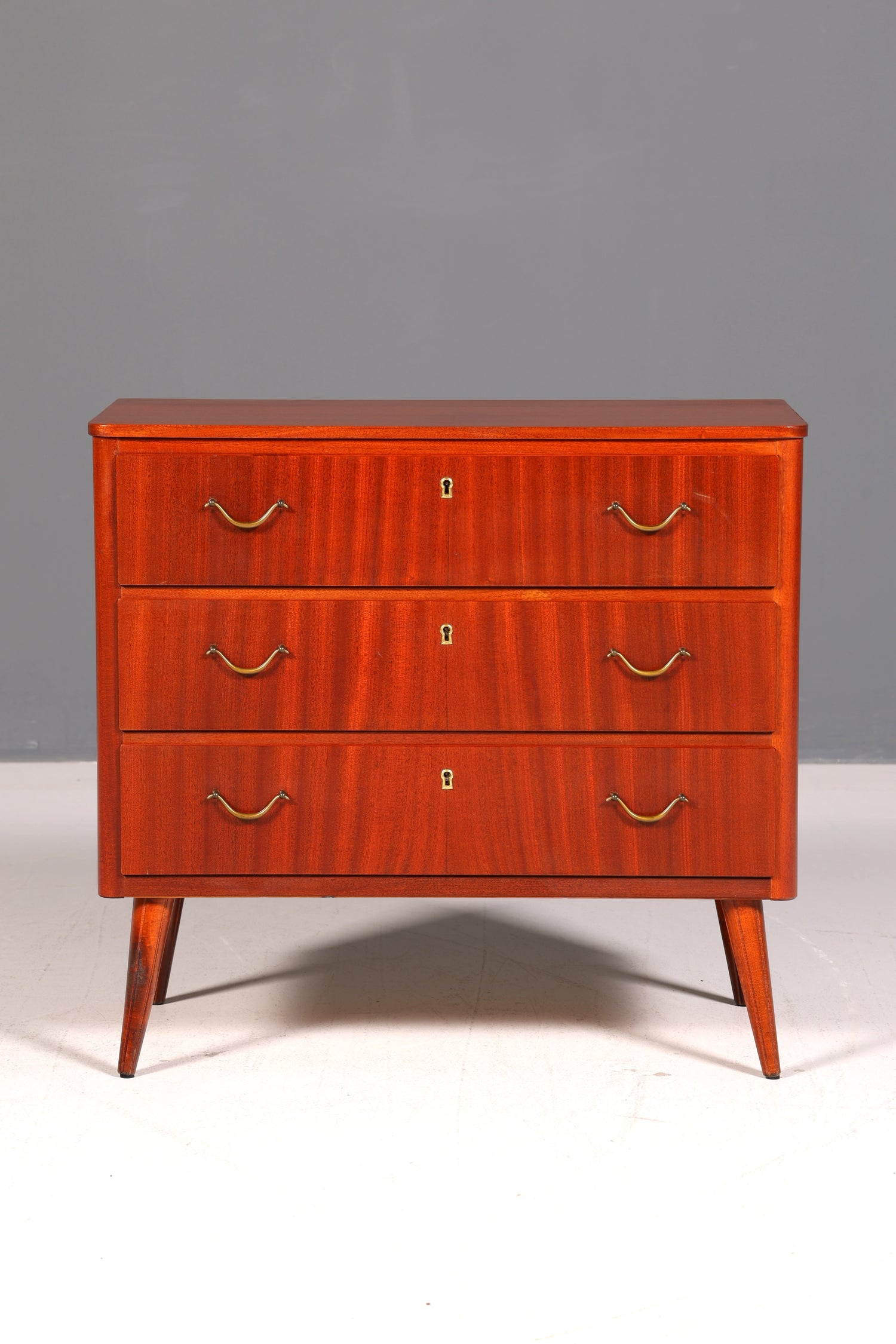 Wunderschöne Mid Century Schubladenkommode Vintage Flurkommode 60s Sideboard Designklassiker Holz