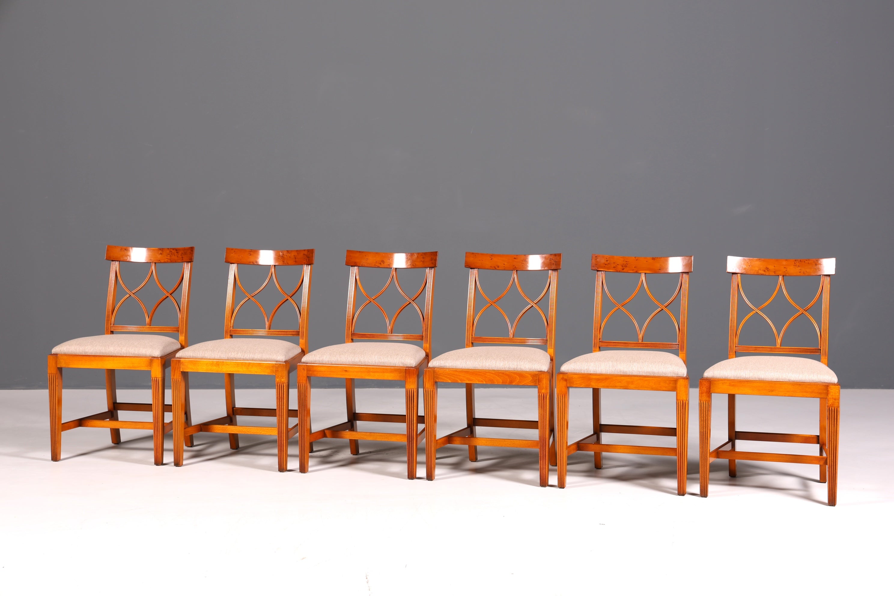 6x Elegant Bevan Funell Chairs, English Reproducible Dining Chairs, Antique 1960s Kitchen Chairs, Chair Set