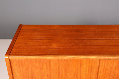 Stilvolles Mid Century Highboard Teak Holz Danish Design Sideboard Schrank Vintage Kommode Skandinavisch