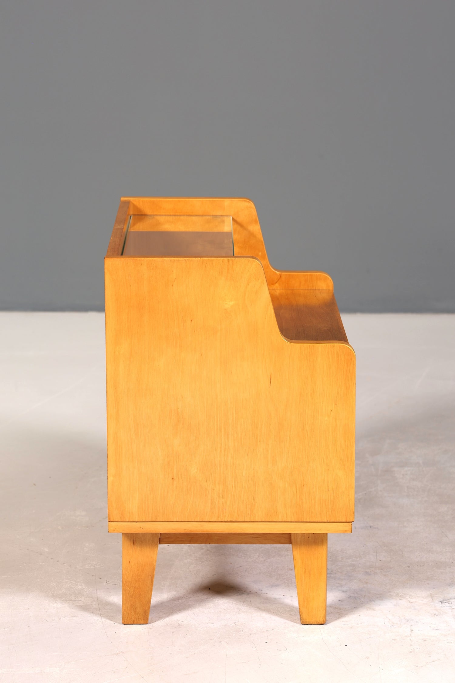 Schlichte Mid Century Kommode Vintage Klappschränkchen Danish Design Nachttisch 1 von 2