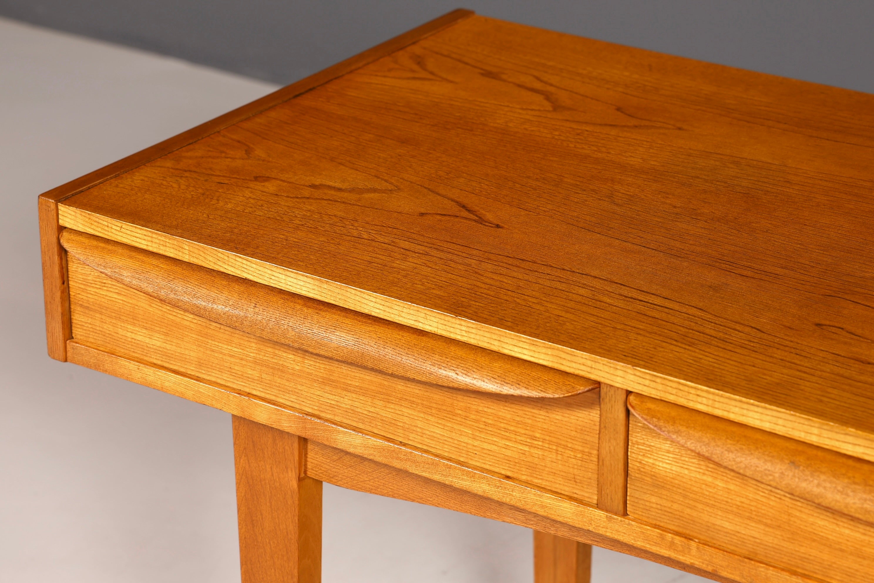 Original Hellerau Schreibtisch Modell 602 Mid Century Franz Ehrlich Design Bürotisch Vintage Desk