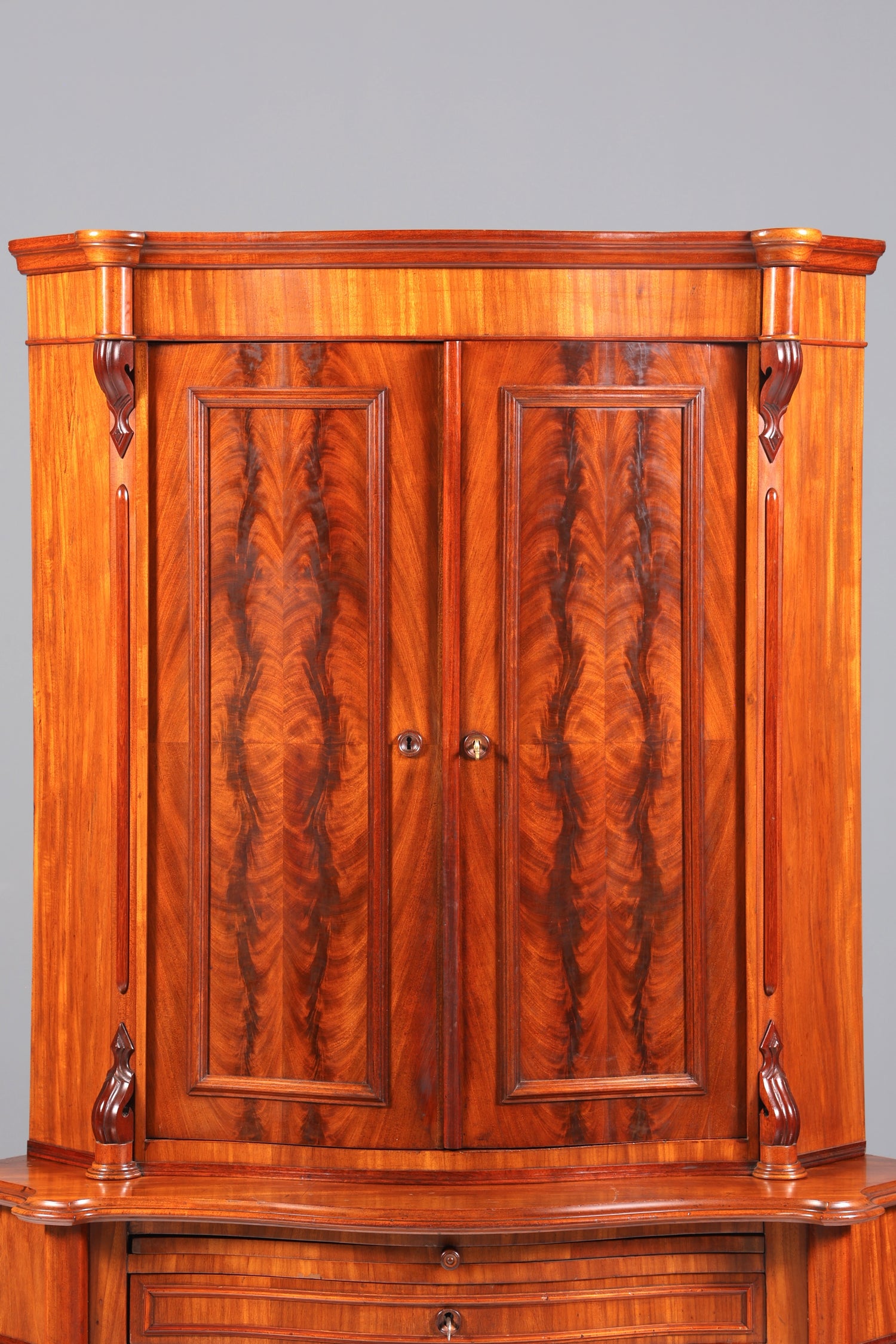 Traumhafter Louis Philippe Eckschrank Antik Gründerzeit Schrank um 1880