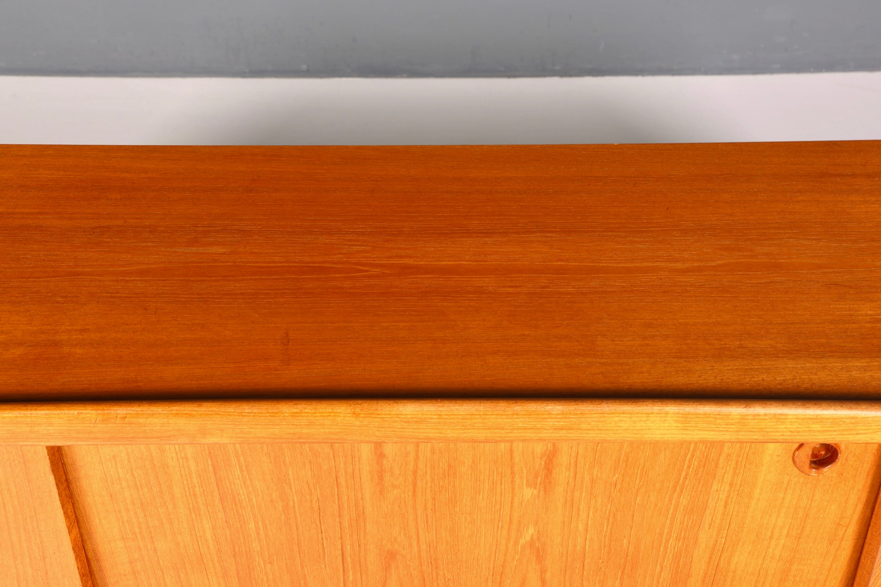 Beeindruckendes Original H.P. Hansen XXL Sideboard Teak Holz TV Kommode Vintage Schrank