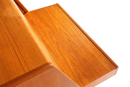 Elegant original Dyrlund secretary desk, mid-century design, teak wood chest of drawers, writing desk