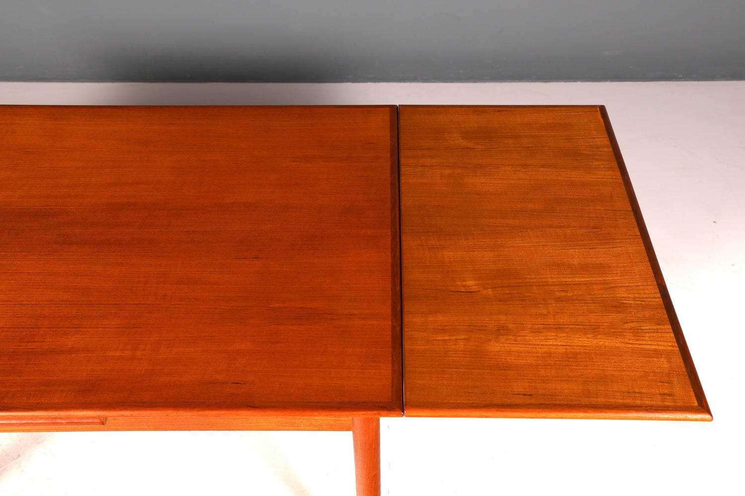 G343 Finish Traumhafter Mid Century Esstisch ausziehbarer Danish Design Teak Holz Küchentisch Esszimmer Tisch (Kopie)