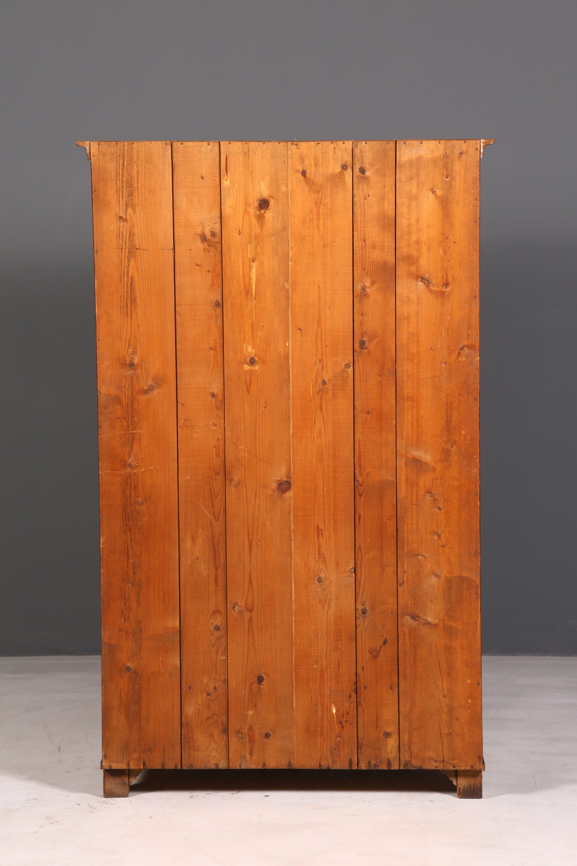 Wunderschöner Jugendstil Schrank Antik um 1880 Eiche Kleiderschrank Dielenschrank Wäscheschrank Massivholz