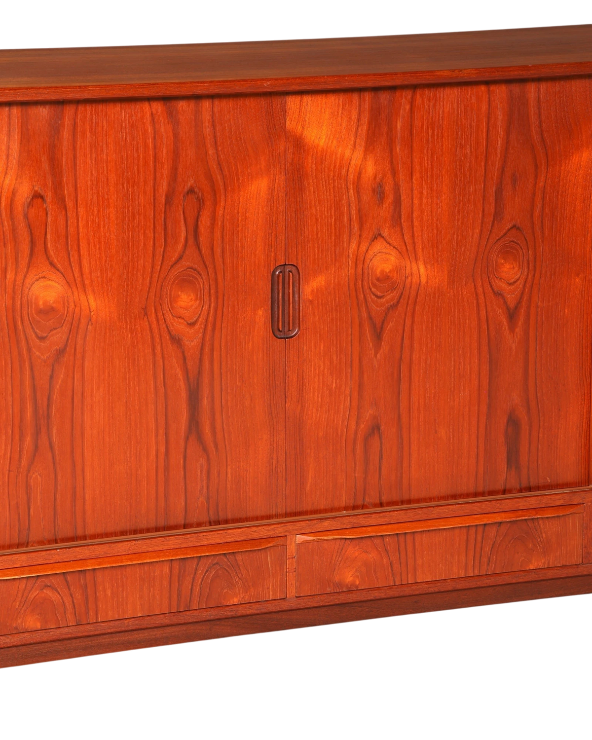Hauptstadt Möblerei Mid Century Highboard aus massivem Holz im Danish Design mit markanter Maserung und Schranktüren