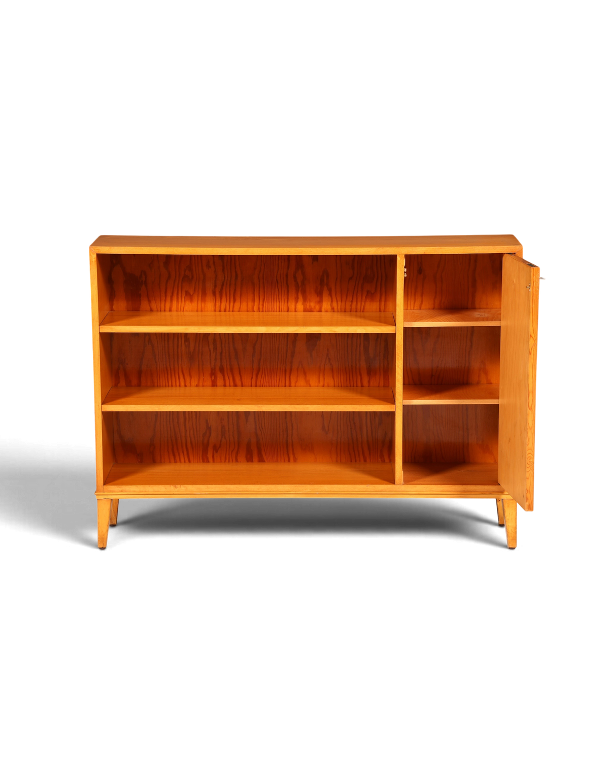 Hauptstadt Möblerei Mid Century Sideboard aus massivem Holz im 60er Jahre Retro-Stil mit offenen und geschlossenen Fächern
