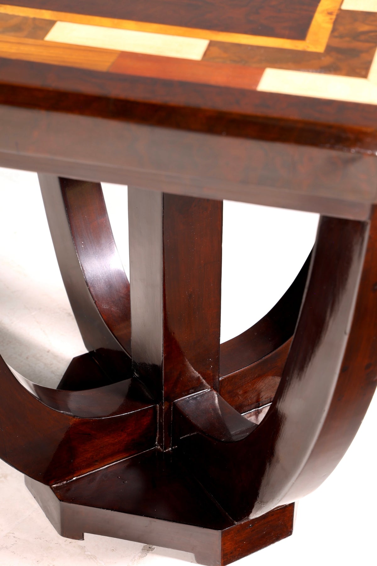 Stylish Art Deco-style side table, antique-style luxury coffee table, occasional table