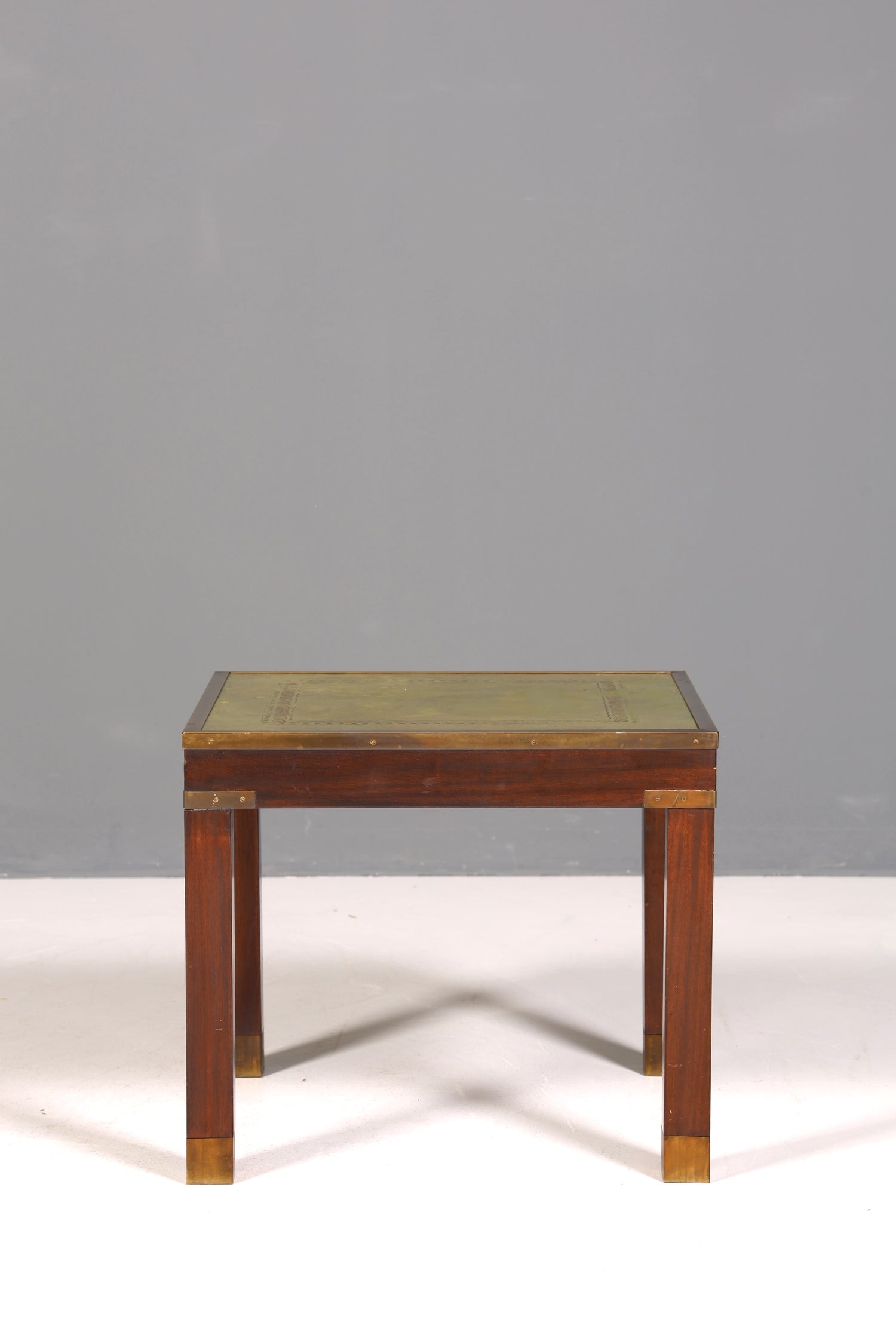 Traumhafter Englischer Tisch Couchtisch Englisch Maritim Antik Stil Mahagoni Ablagetisch echt Lederauflage Beistelltisch