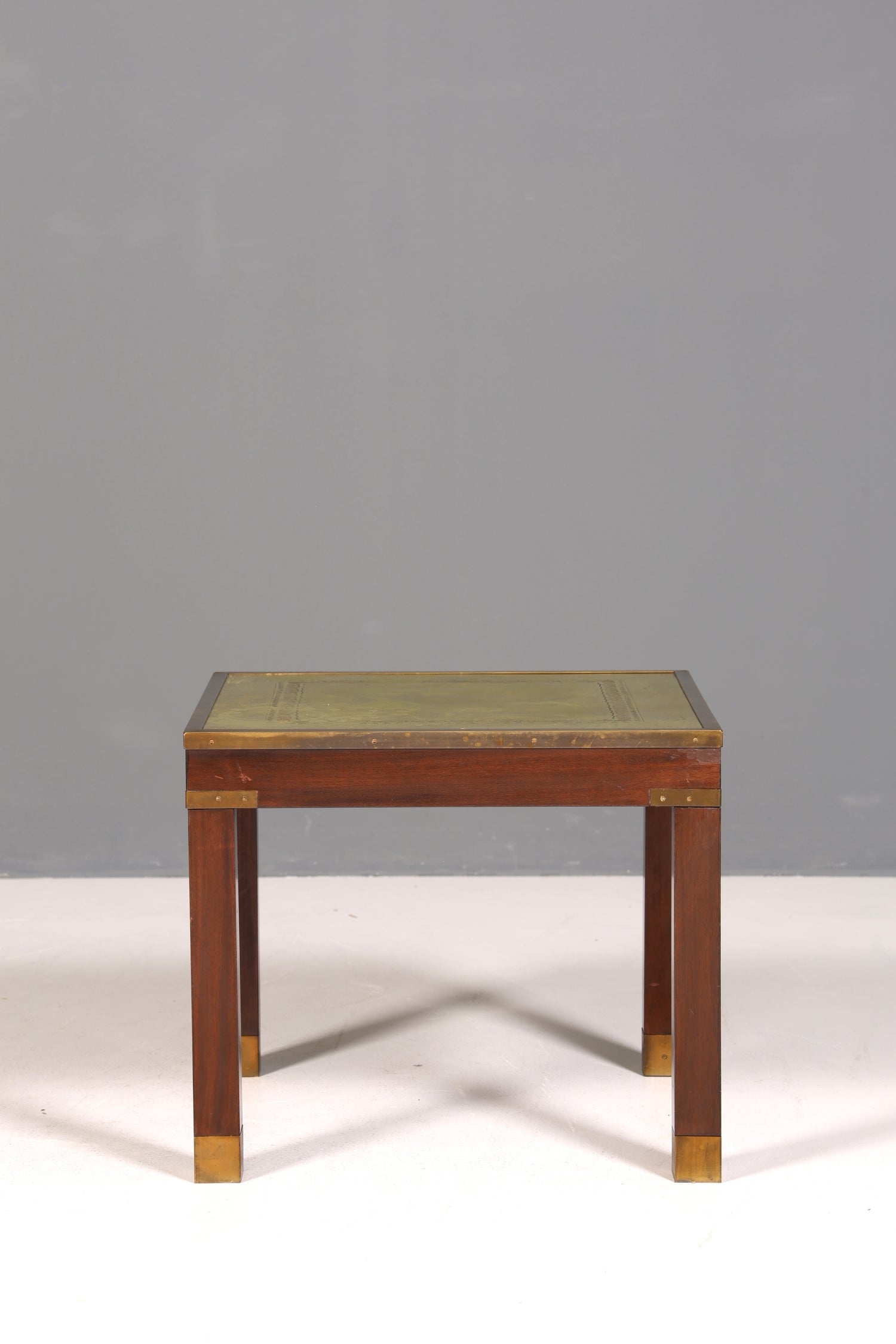 Traumhafter Englischer Tisch Couchtisch Englisch Maritim Antik Stil Mahagoni Ablagetisch echt Lederauflage Beistelltisch