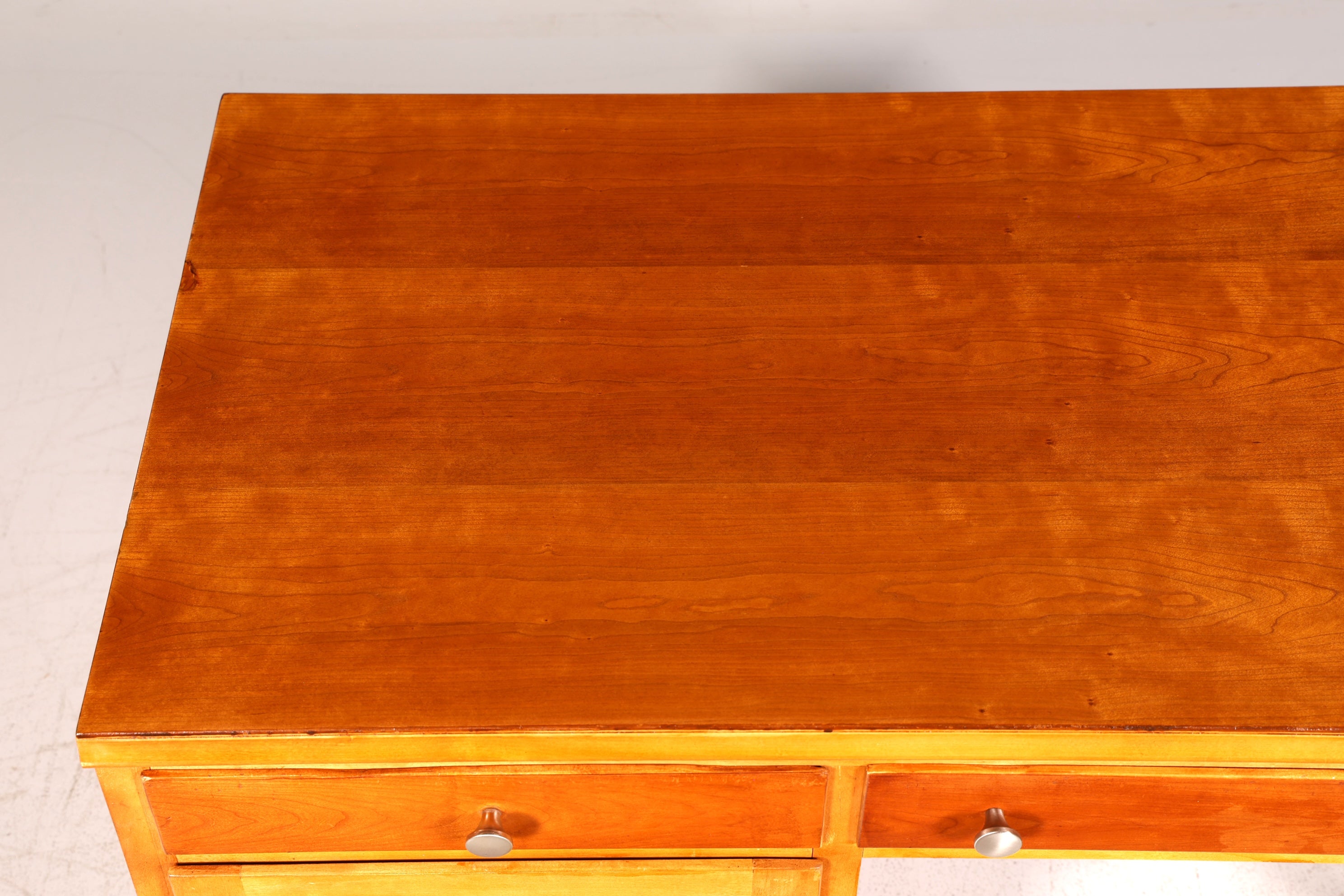 Wunderschöner Original Drexel Heritage Schreibtisch Kirschholz Bürotisch Antik Stil Office Desk USA Vintage