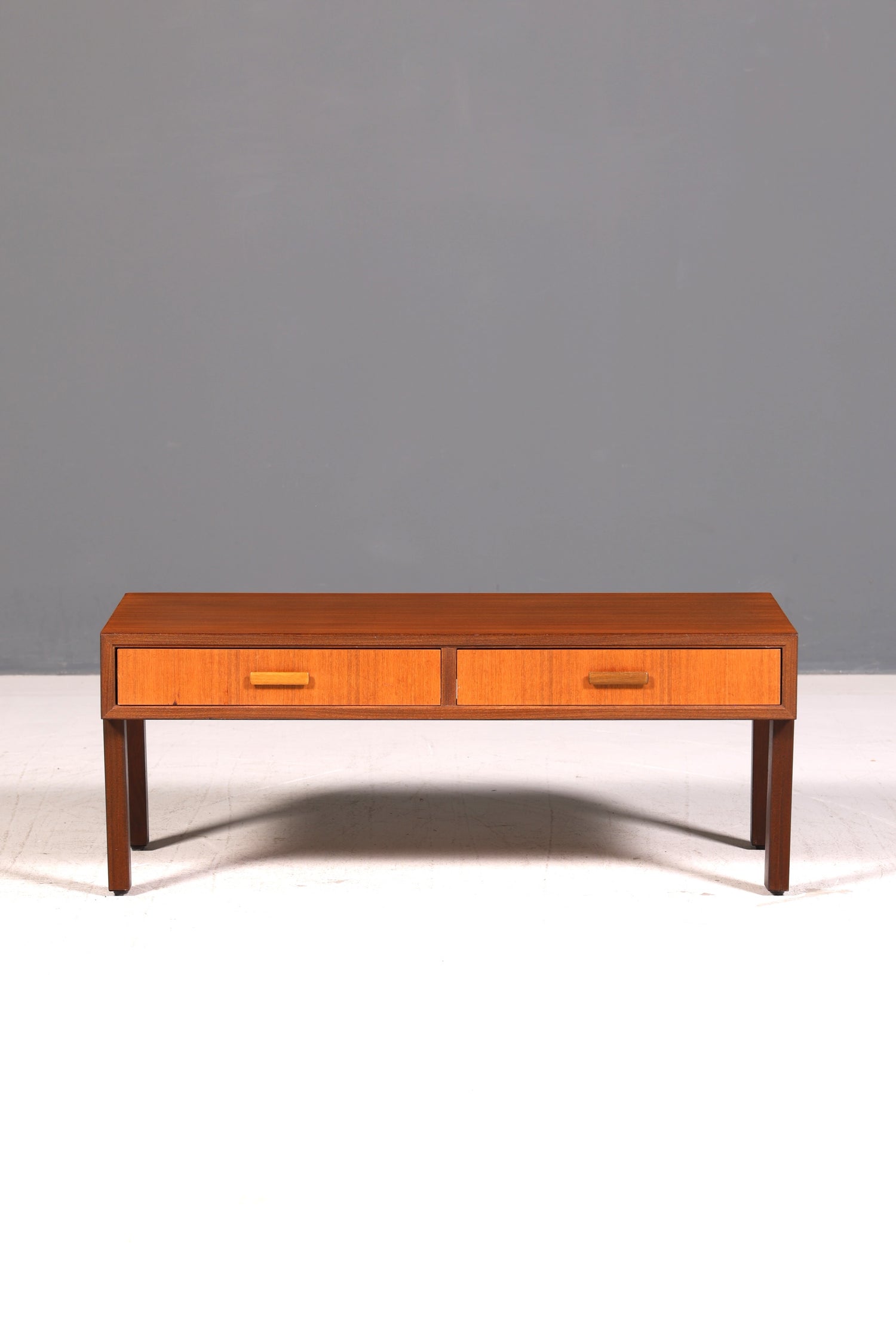 Wunderschöne Mid Century Kommode TV Lowboard Sideboard Vintage Flurkommode Retro 60er Schrank Holz Skandinavisch