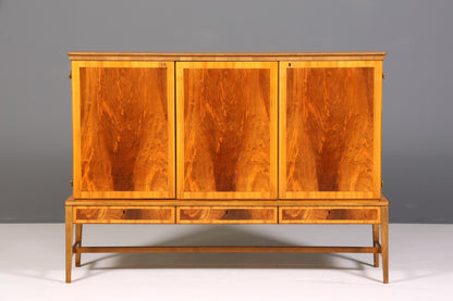 Traumhaftes Mid Century Highboard Schrank Büro Kommode Aktenschrank Wäscheschrank 60er Jahre