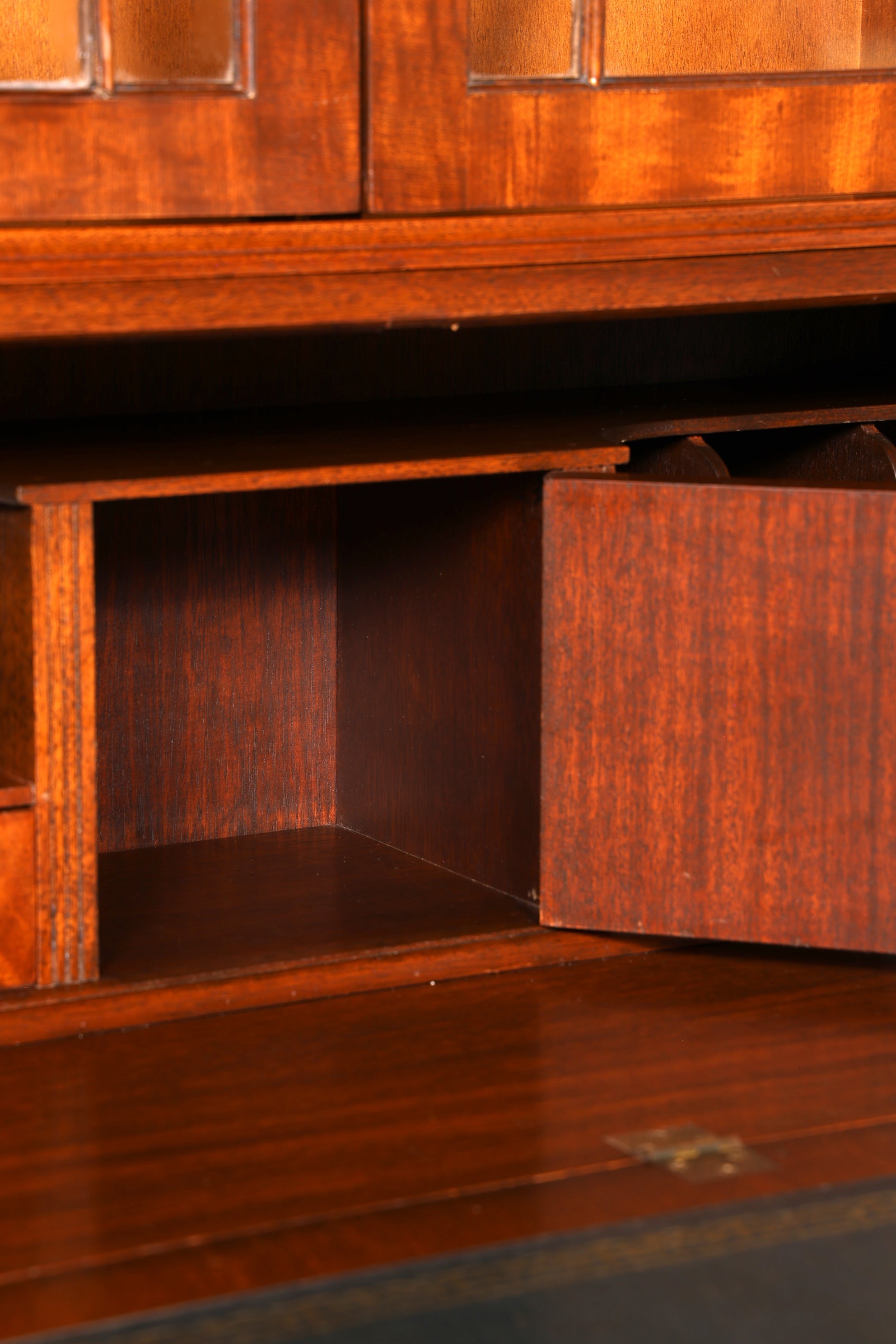 G394 Finish cm Wunderschöner Englischer Sekretär Büro Aufsatzsekretär Antik 60S Vitrinen Schrank UK (Kopie)