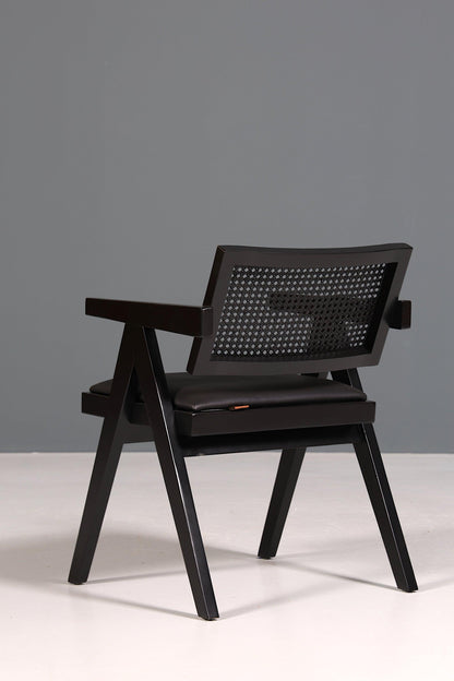 Sehr edler Korbgeflecht Stuhl &quot;Vienna Black +&quot; Armlehnsessel Bauhaus Relax Lounge Chair Stuhl Esszimmer Stuhl Küchenstuhl